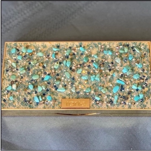 TARTE Rainforest of the Sea Foil Shadow Palette - Picture 6 of 6